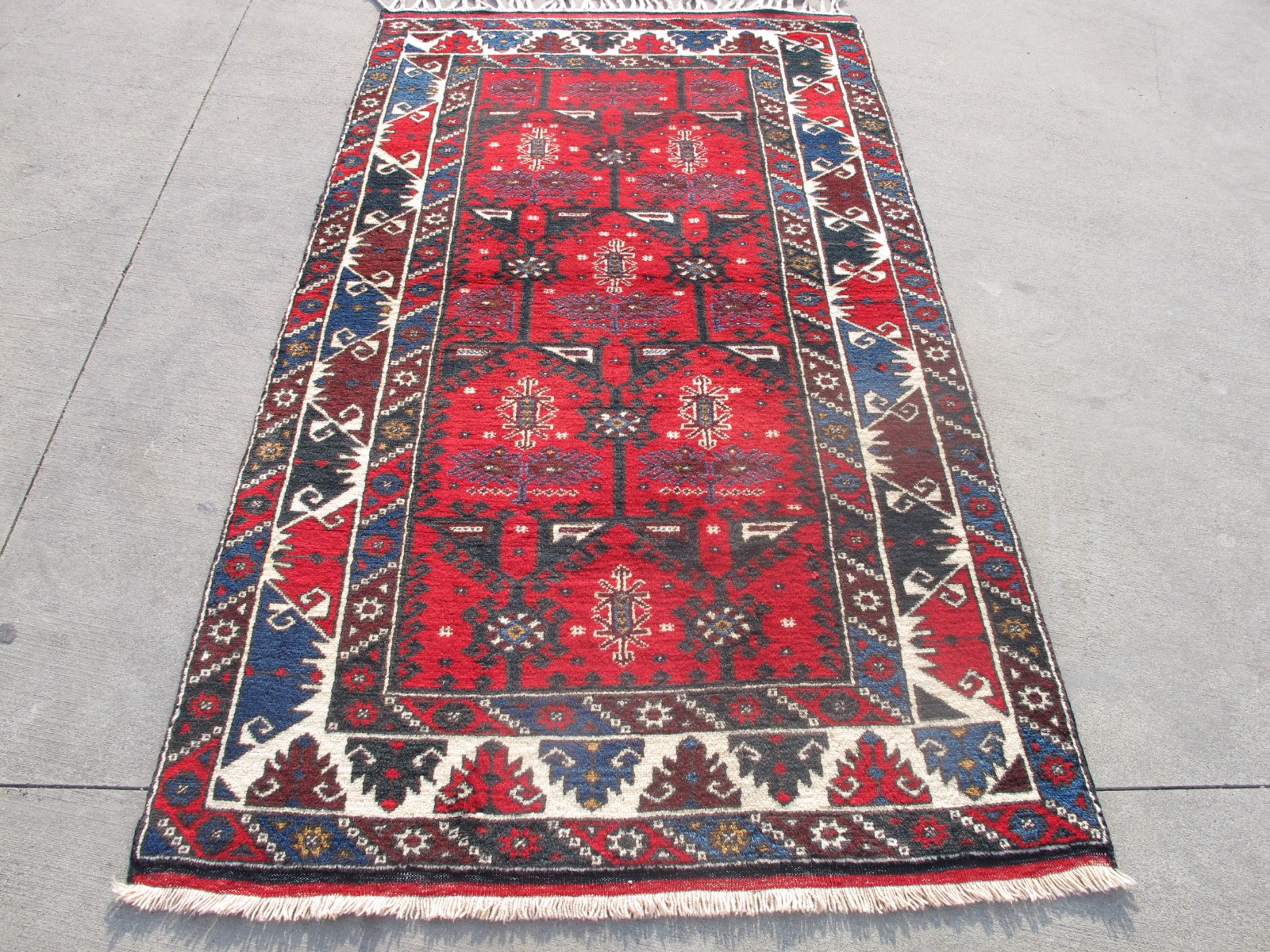 Antik Oryantal Halı - Koleksiyoner Değeri Yüksek Nadide Halı